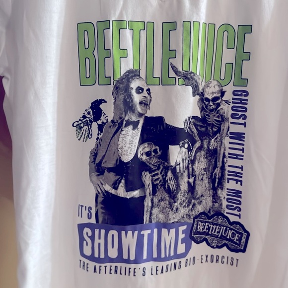 Tops - NEW Women's Beetlejuice Ghost with the Most Showtime T-Shirt White Sz xl